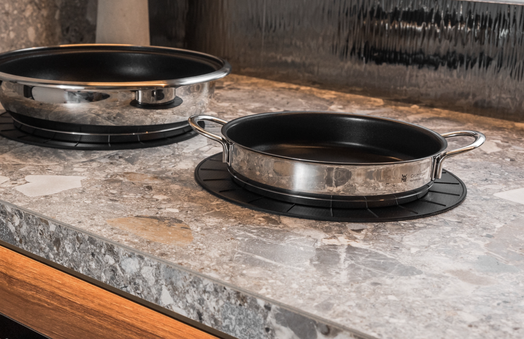 Innovative Steinlösungen PERform Cooking und PERvolt