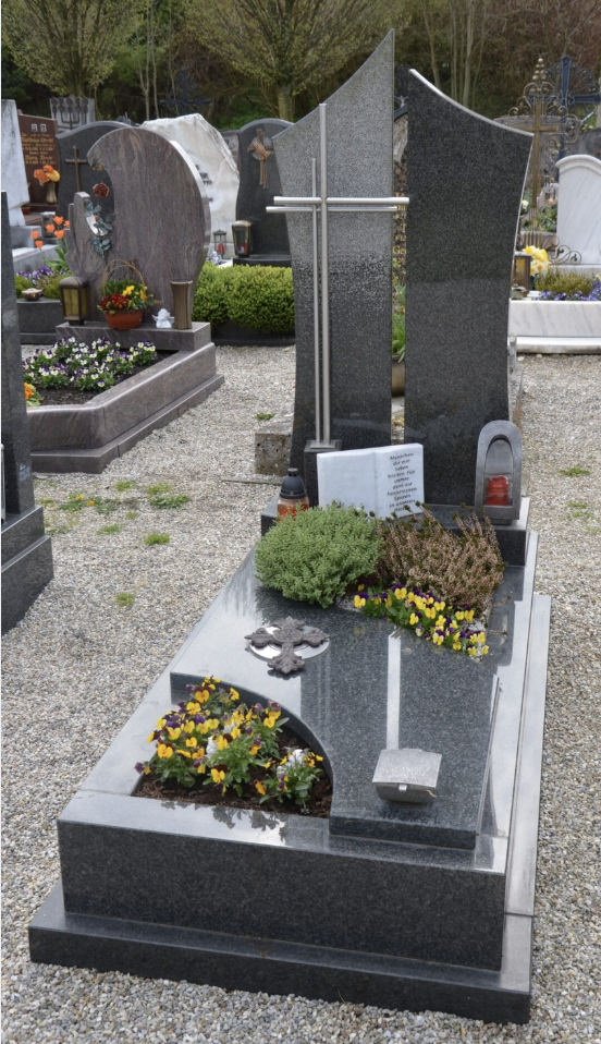 Grabanlage | Steinmetzmeister Permatinger | Munderfing Steinmetz